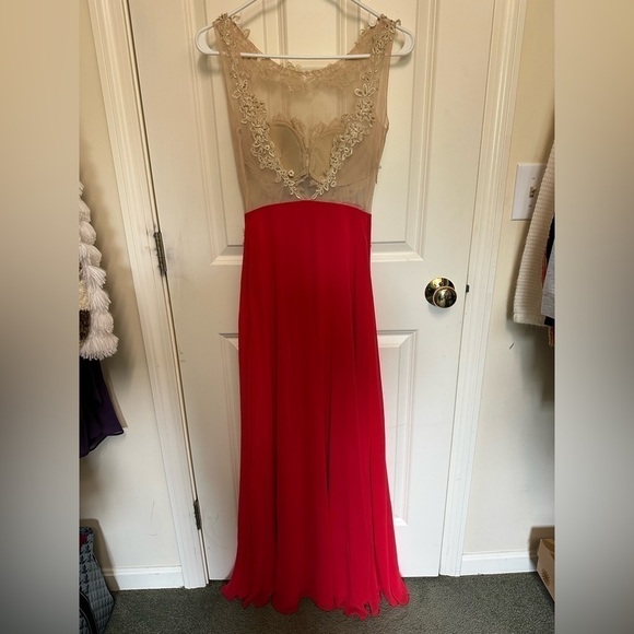 Imported from Europe gown red and cream bead embroidery - Picture 3 of 4